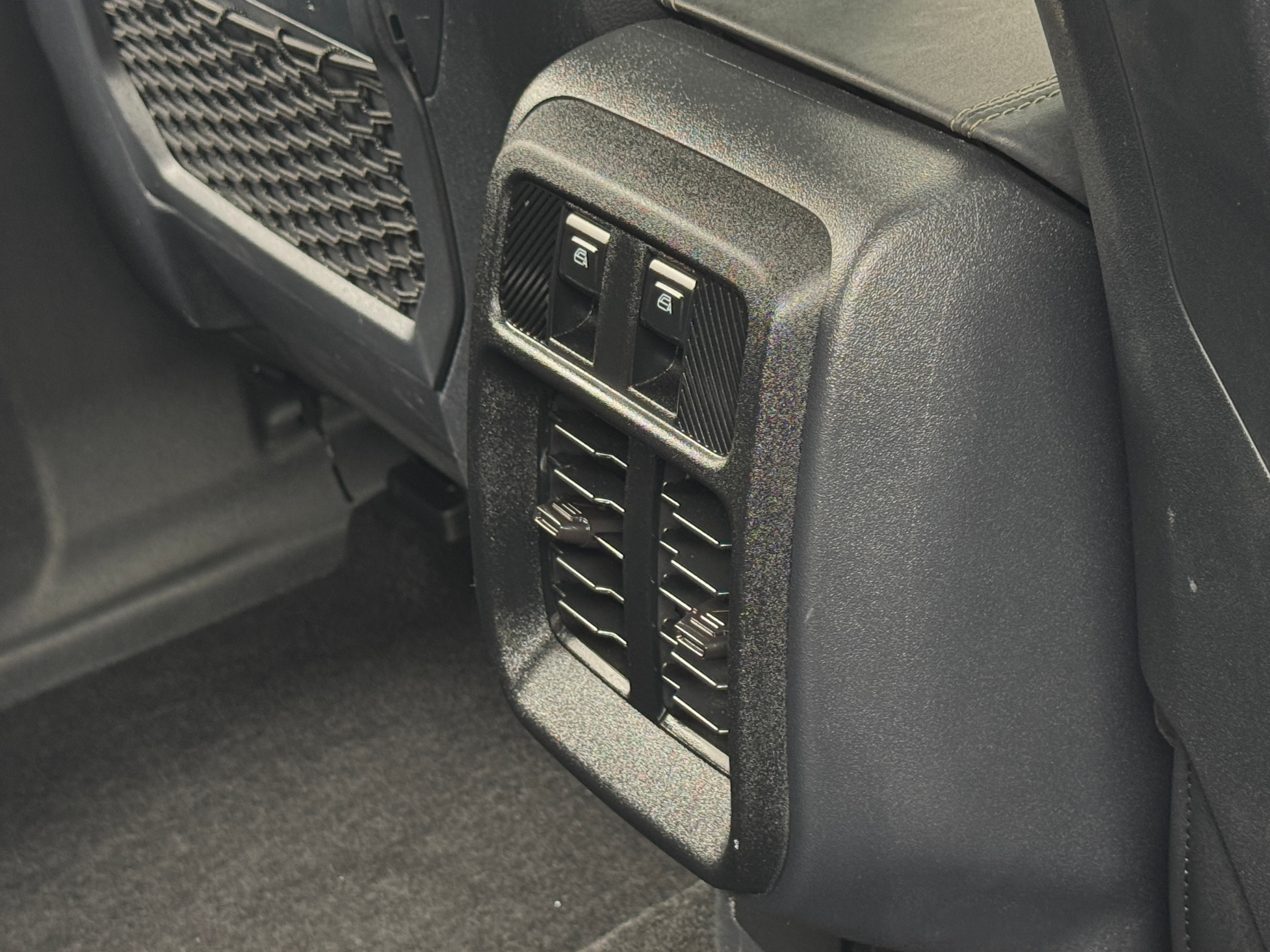 ford bronco 4-door 2025 1FMEE9BP9SLA97301 image ford bronco 4-door 2025 1FMEE9BP9SLA97301 image